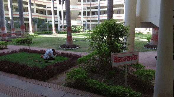 Shri Shankaracharya Technical Campus Durg Academic Building photo 14